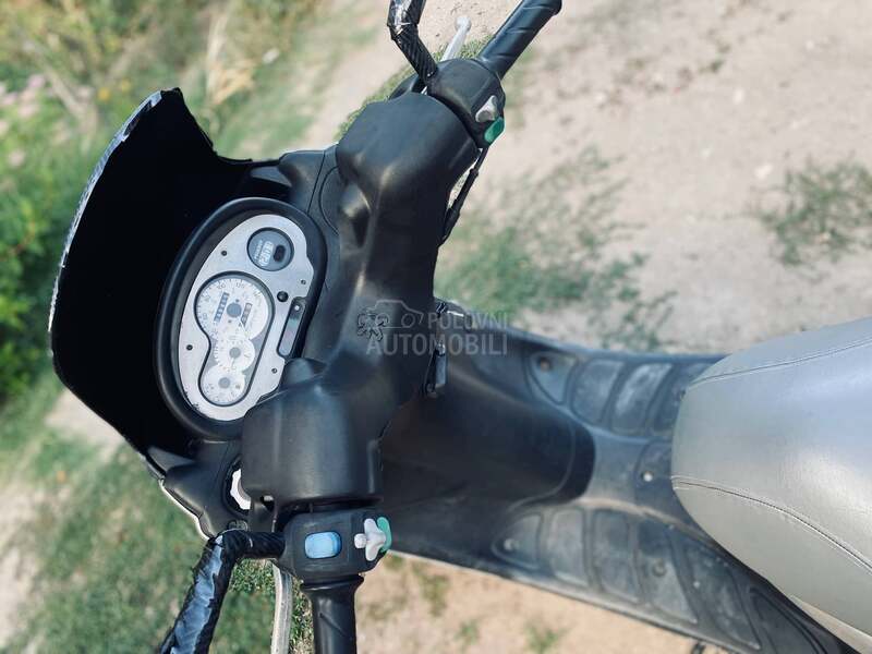 Peugeot Elyseo 125