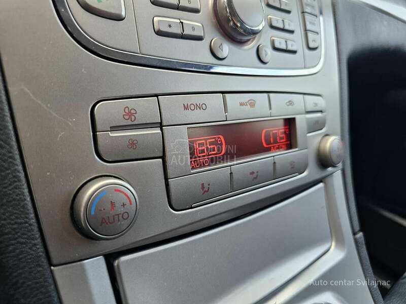Ford S-Max 2.0TDCI TITANIUM