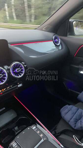 Mercedes Benz GLA 200 GLA 200 CDI 4 MATIC