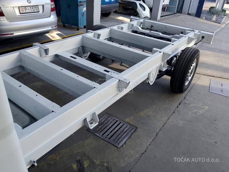 Peugeot Boxer X Chcab 435 L4 2.2H 140