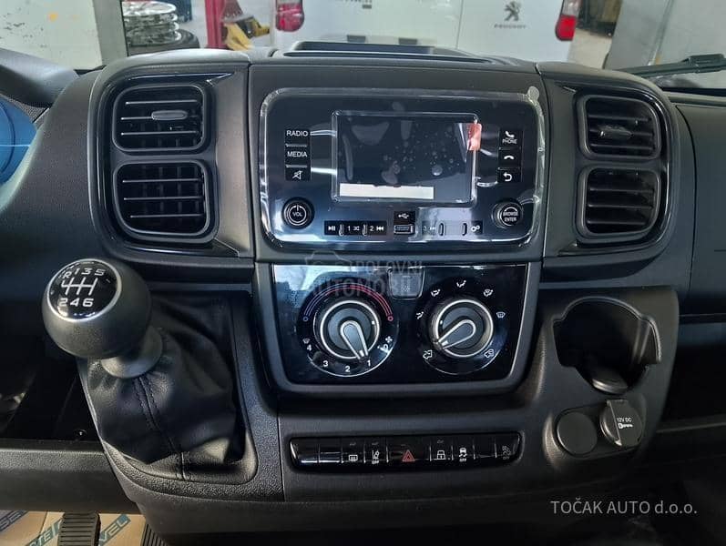 Peugeot Boxer X Chcab 435 L4 2.2H 140