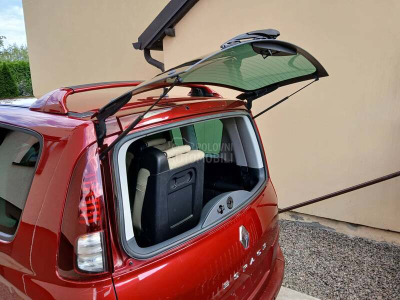 Renault Espace 2.0DCI INITIALE