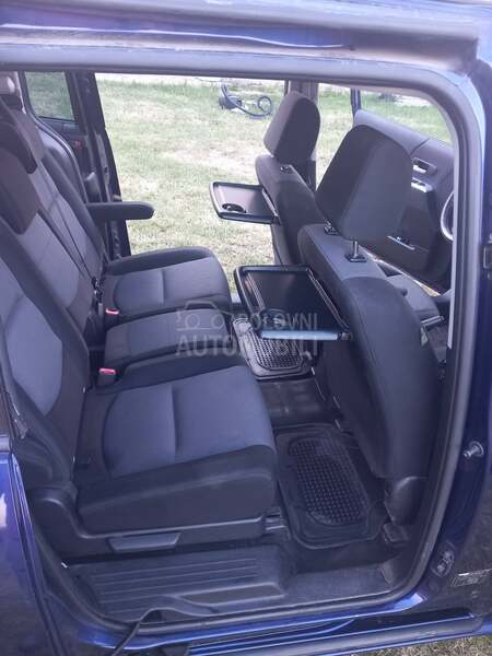 Mazda 5 Mazda