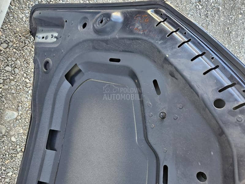 TOURAN 5TA PRSA HAUBA