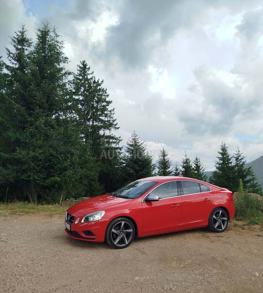 Volvo S60 R