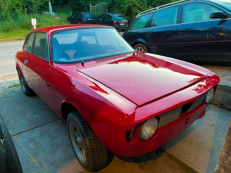 Alfa Romeo GT Junior 1300