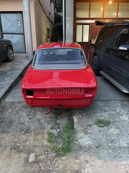 Alfa Romeo GT Junior 1300