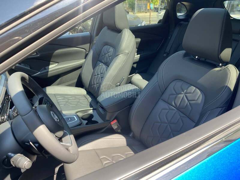 Nissan Qashqai 1.3 CVT 158 TEKNA 2T