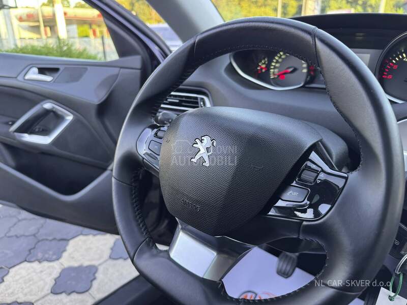 Peugeot 308 1.6 BlueHDI Lease