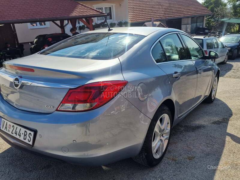 Opel Insignia 