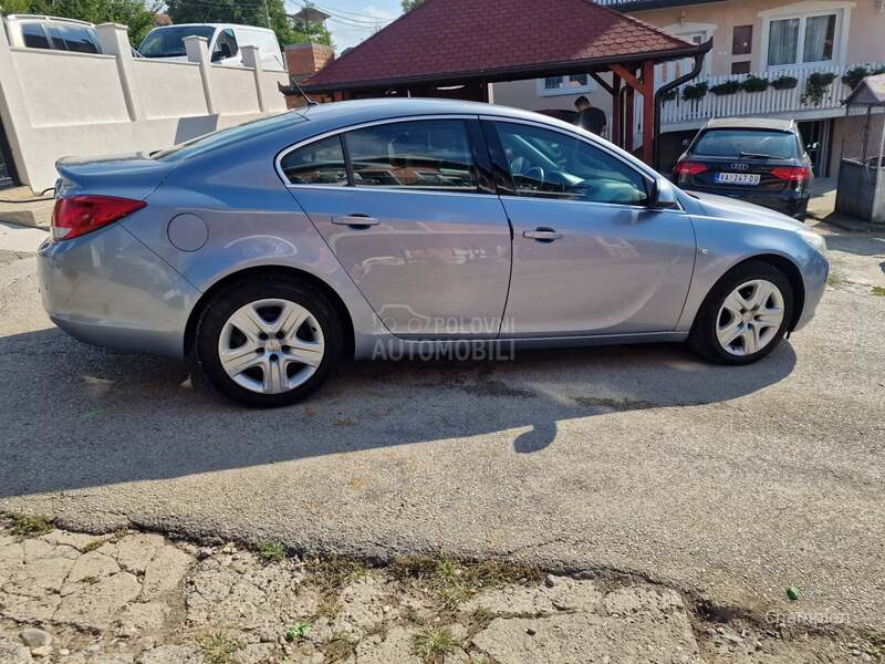 Opel Insignia 