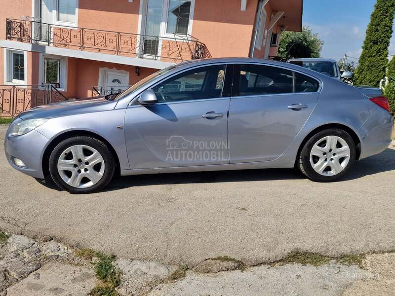 Opel Insignia 