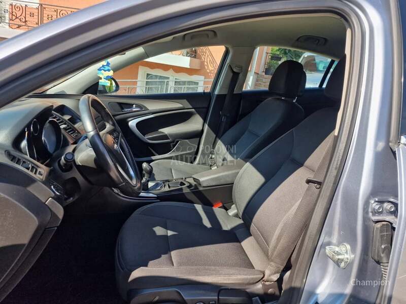 Opel Insignia 