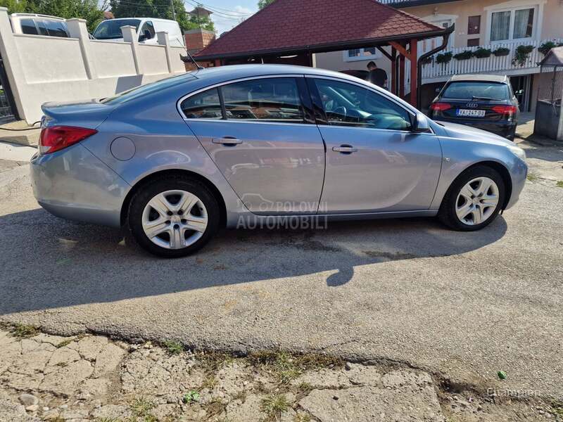 Opel Insignia 