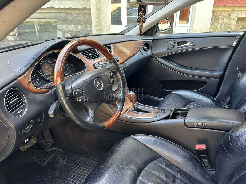 Mercedes Benz CLS 320 