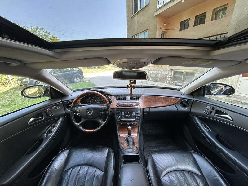 Mercedes Benz CLS 320 