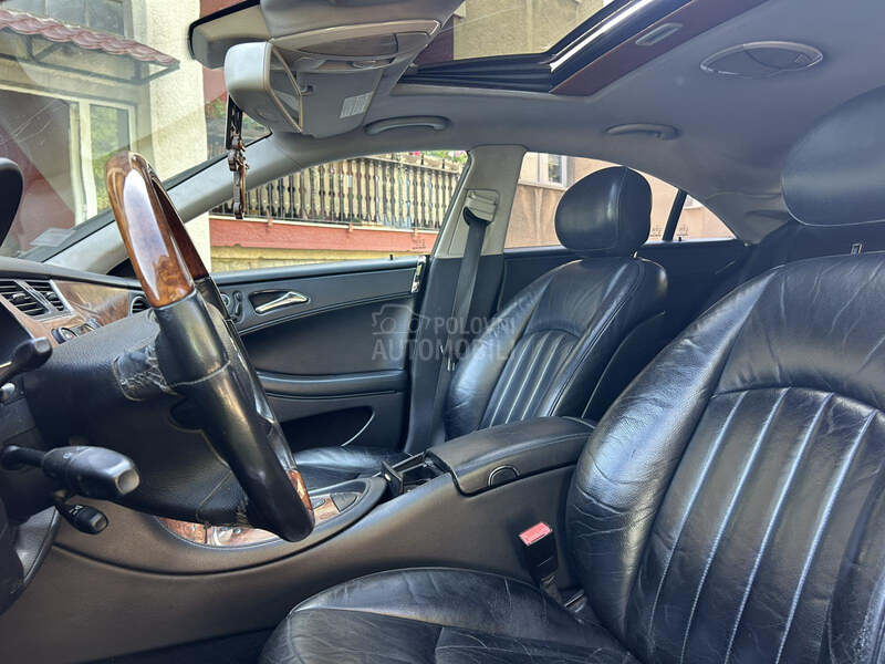 Mercedes Benz CLS 320 