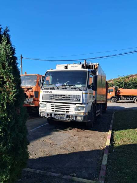 Volvo F7 s