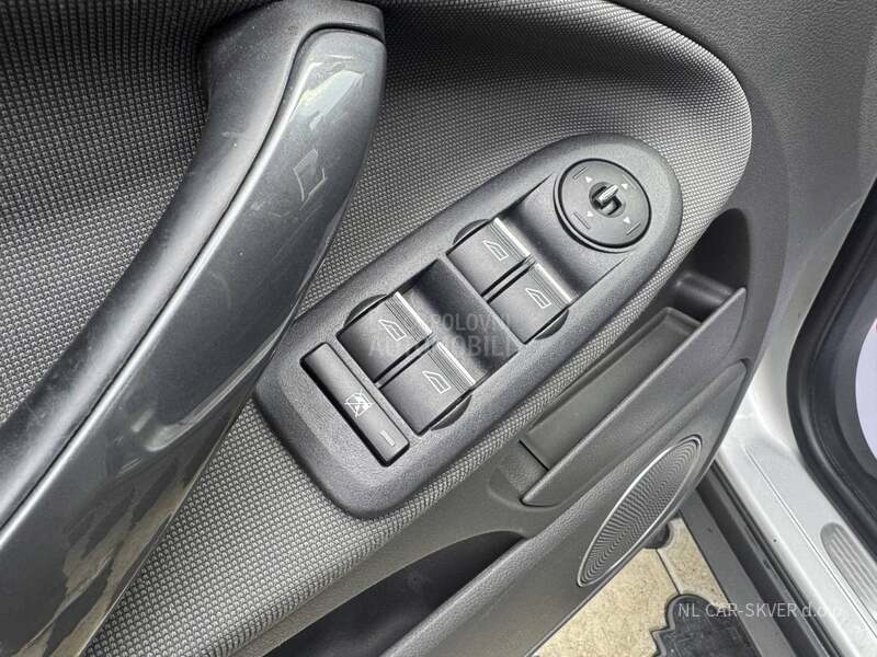Ford Kuga 2.0TDCi/Titanium/4X4