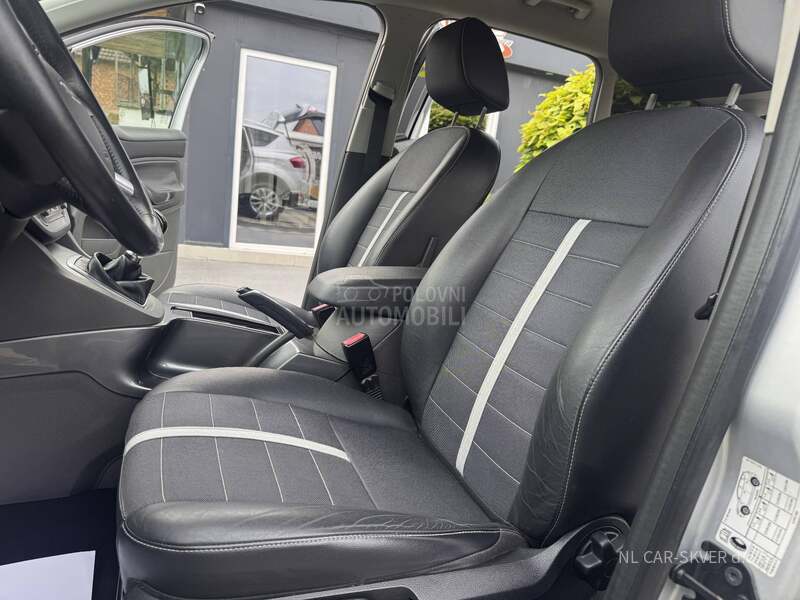 Ford Kuga 2.0TDCi/Titanium/4X4