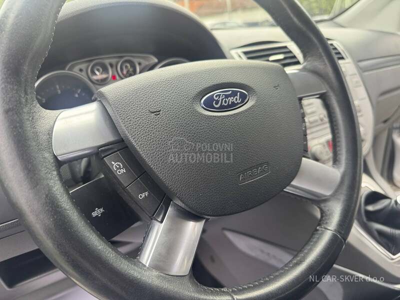 Ford Kuga 2.0TDCi/Titanium/4X4