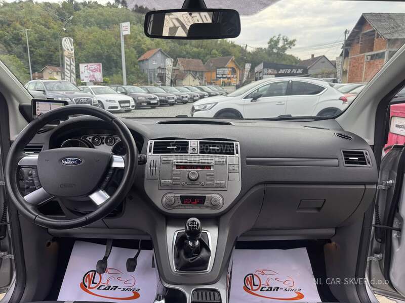 Ford Kuga 2.0TDCi/Titanium/4X4