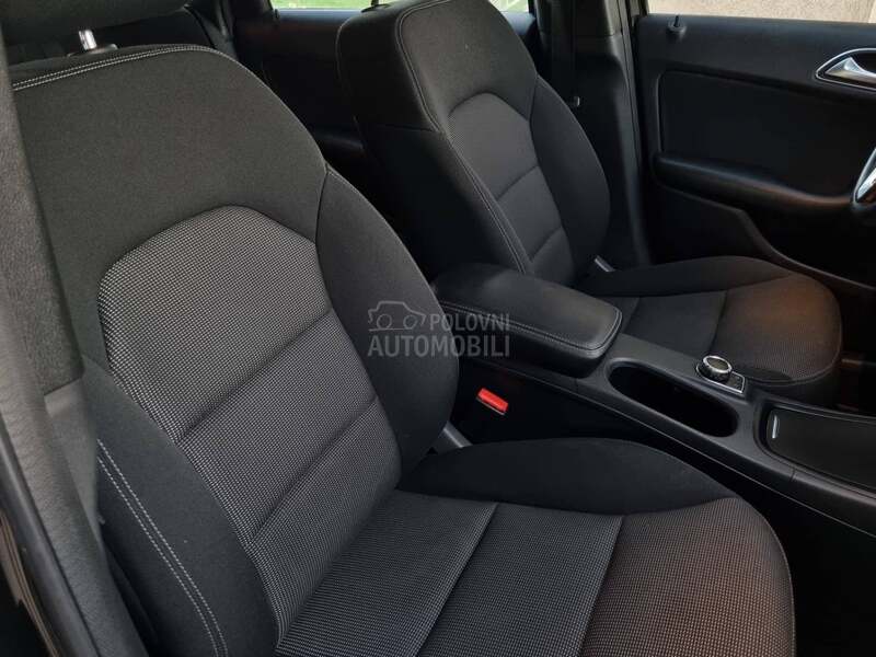 Mercedes Benz B 180 /AUTOM/
