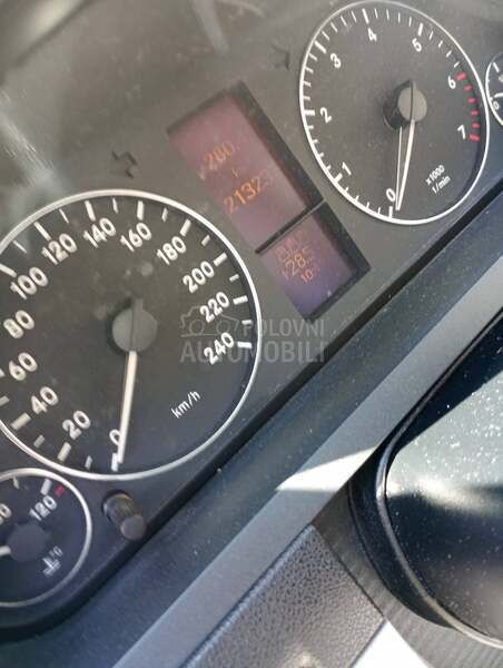 Mercedes Benz A 150 limuzina