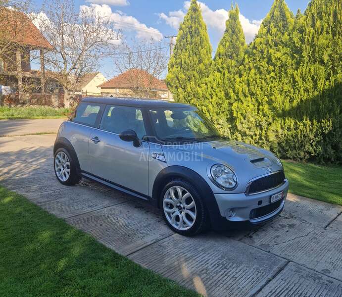 MINI Cooper S 