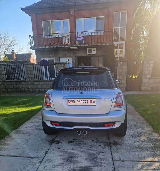MINI Cooper S 