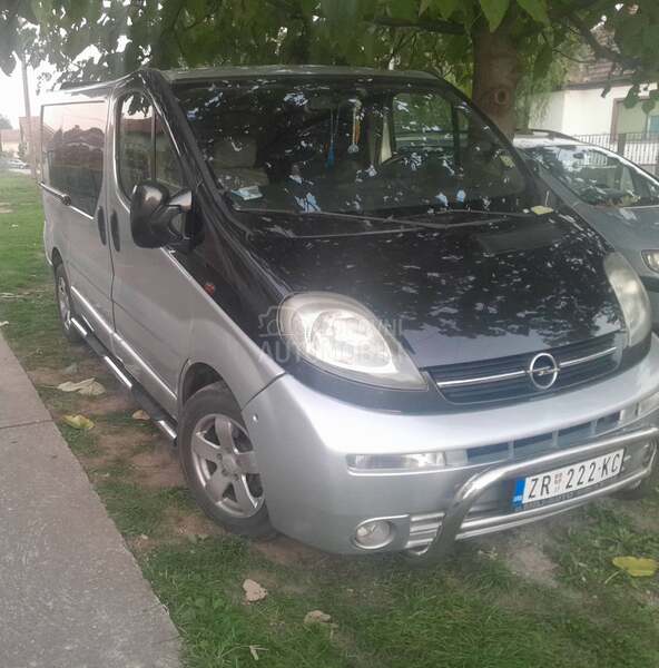 Opel Vivaro 