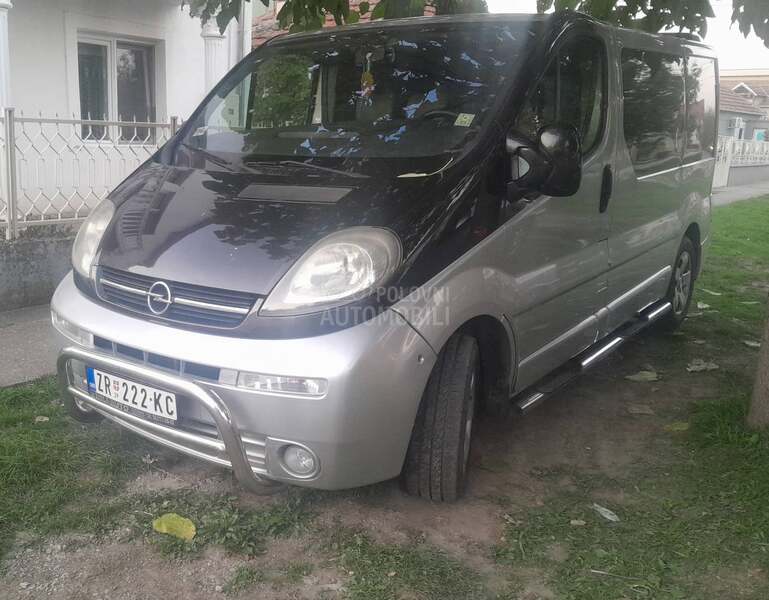 Opel Vivaro 
