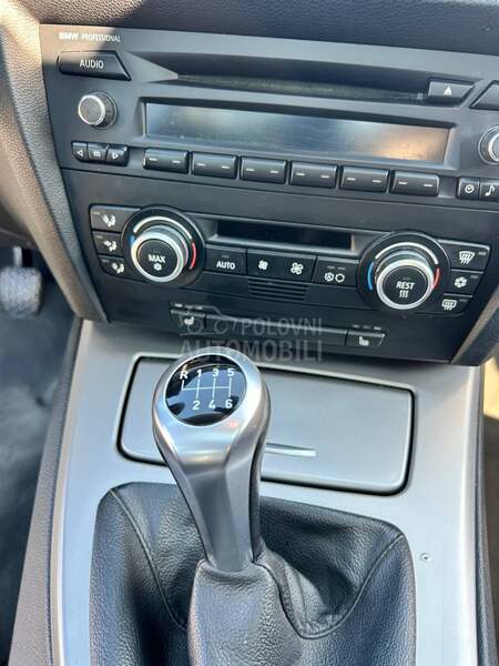 BMW 318 318i