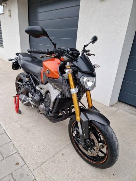 Yamaha MT09