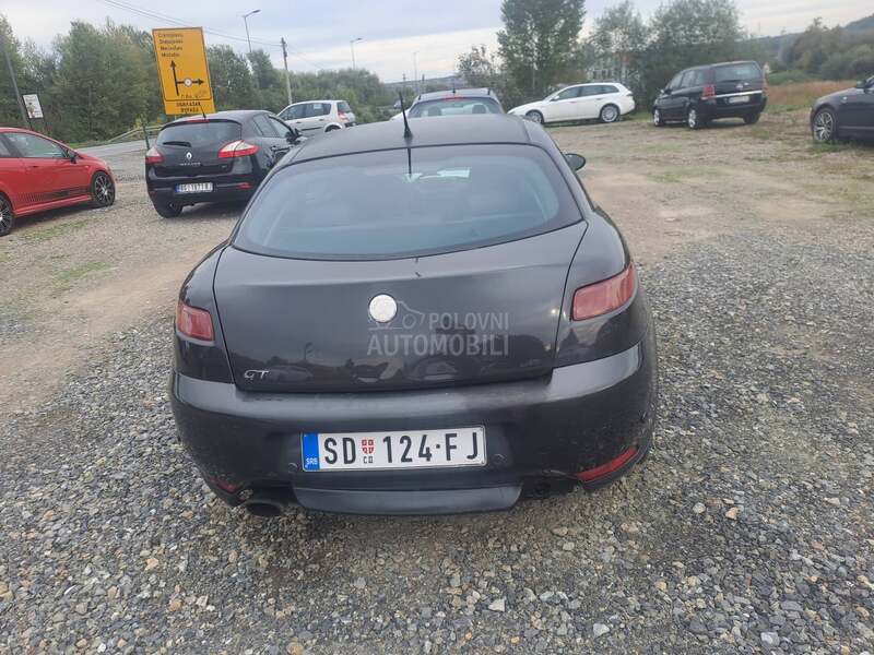 Alfa Romeo GT 