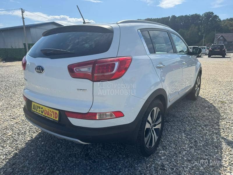 Kia Sportage 2.0 CRDI 4x4 P.A.N.O