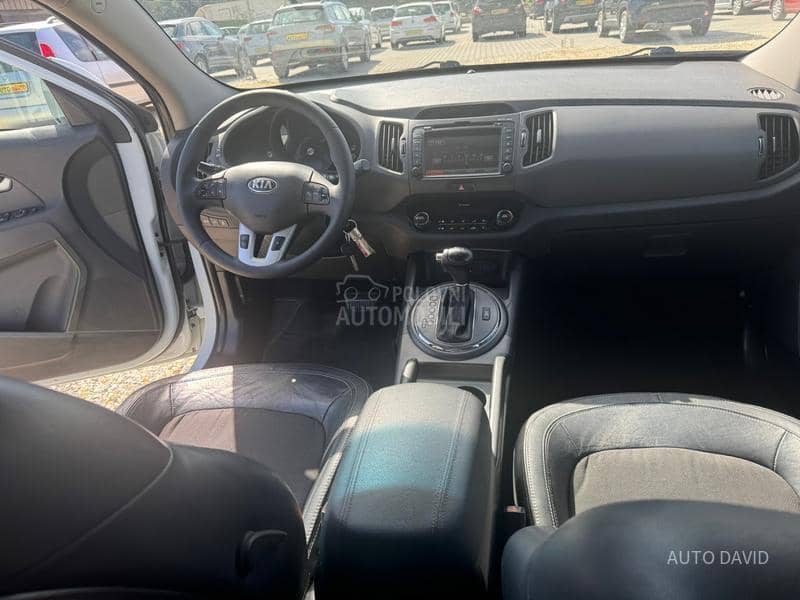 Kia Sportage 2.0 CRDI 4x4 P.A.N.O