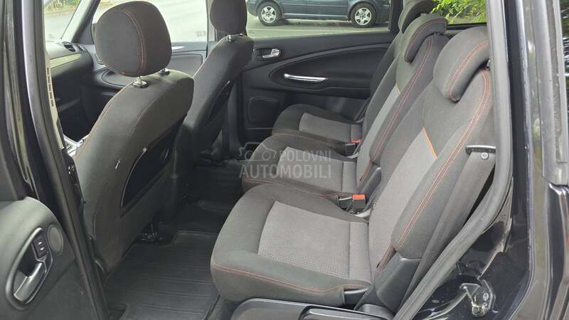Ford Galaxy 1.6 tdci