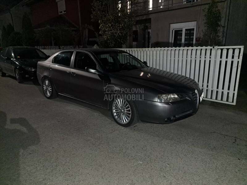 Alfa Romeo 166 jtdM