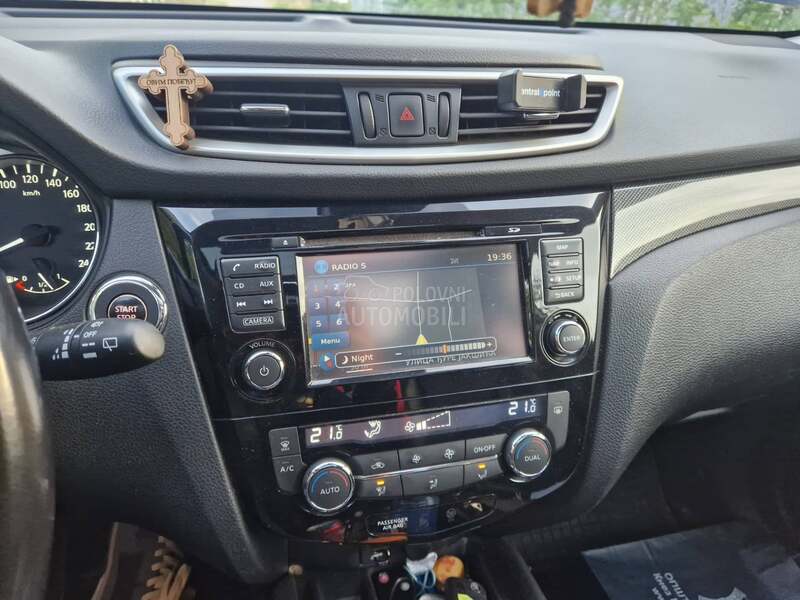 Nissan X-Trail 1.6 TEKNA
