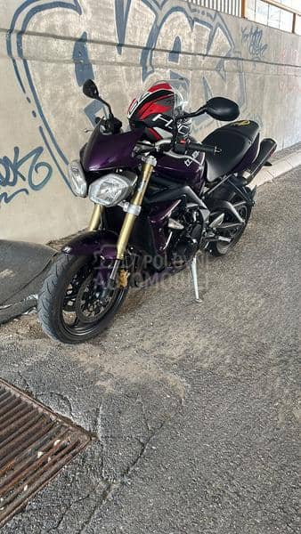 Triumph Street triple R