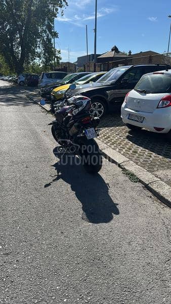 Triumph Street triple R