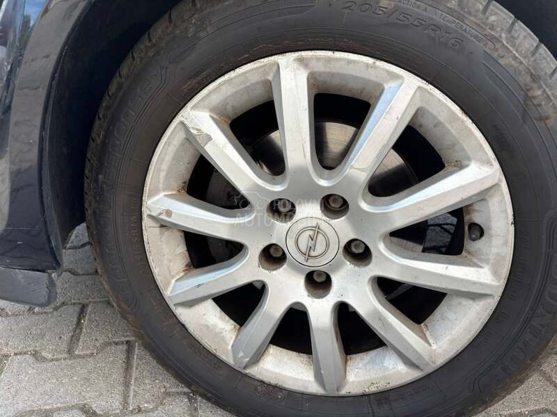 Opel Astra H 