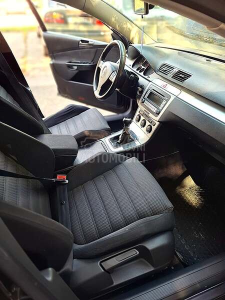 Volkswagen Passat B6 