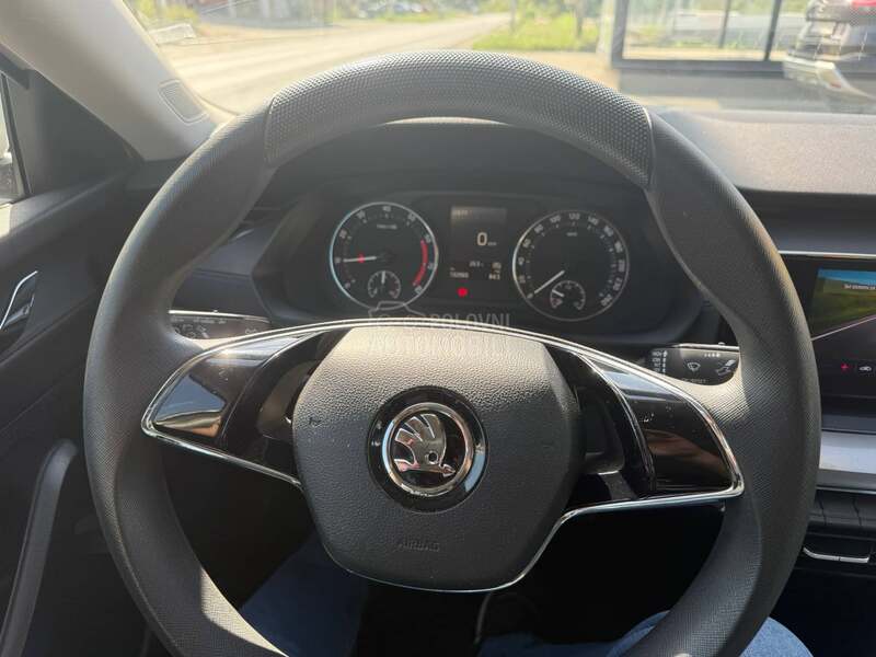 Škoda Octavia KUPLJEN U SR