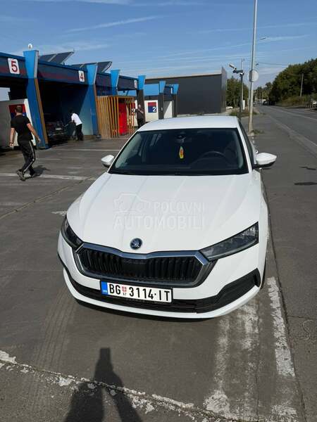 Škoda Octavia KUPLJEN U SR