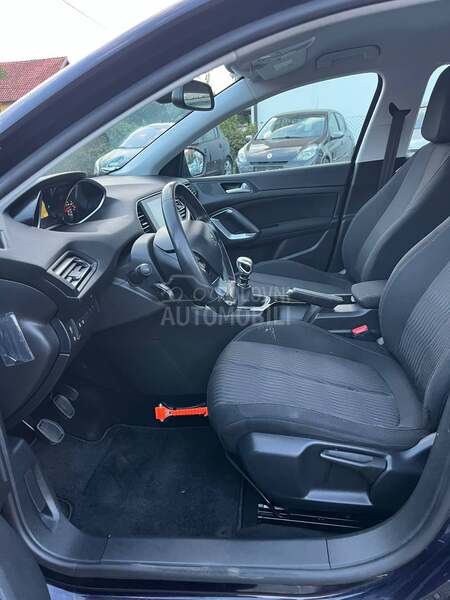 Peugeot 308 1.6ehdi servis.na