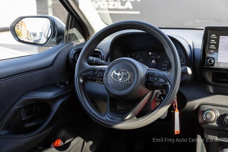 Toyota Yaris 1.0 Luna