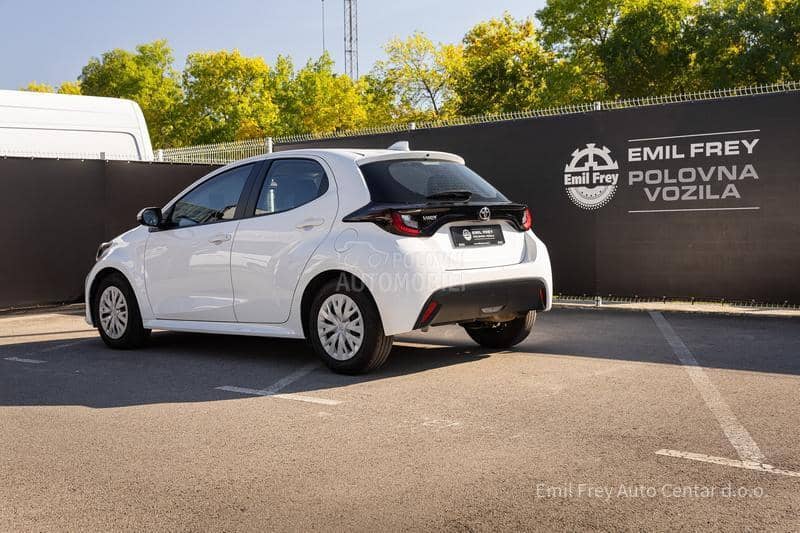 Toyota Yaris 1.0 Luna