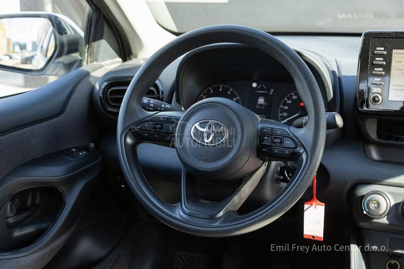 Toyota Yaris 1.0 Luna